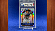 2011 Topps Finest #72 Freddie FREEMAN Refractor {RC} {Serial 282/549} {HGA 9.5 Gem Mt 7XRSBXEZG1}